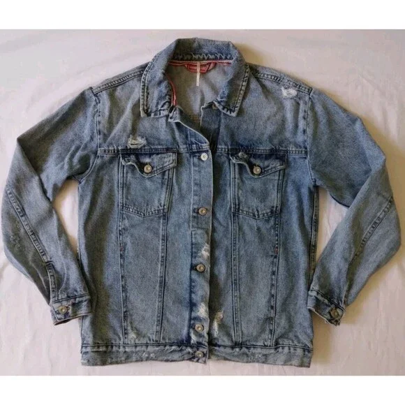 Free People Denim Jacket Trucker Grunge Distress Oversize 90s Womens Size Small - Picture 1 of 11